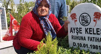 Deprem mezarlığında gözyaşlarıyla geçen Ramazan Bayramı
