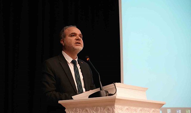 Depreme dirençli şehirlerin nasıl olabileceği bu panelde konuşuldu