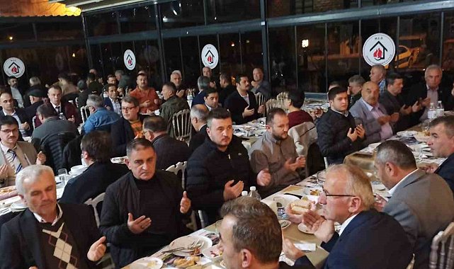 Devrekli muhtarlar iftar yemeğinde bir araya geldiler