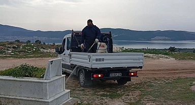 Didim'de mezarlıklar bayrama hazırlanıyor