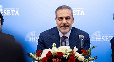 Dışişleri Bakanı Fidan, SETA Yuvarlak Masa Toplantısına katıldı