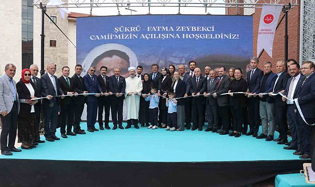 Diyanet İşleri Başkanı Erbaş, Şükrü-Fatma Zeybekci Camiini ibadete açtı