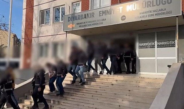 Diyarbakır KOM ekipleri bir ayda çok sayıda kaçak ürün ele geçirdi: 37 tutuklama