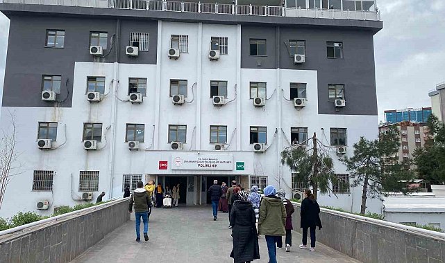 Diyarbakır'da 10 yaşındaki çocuk, dişini çektirdikten sonra hayatını kaybetti