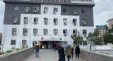 Diyarbakır'da 10 yaşındaki çocuk, dişini çektirdikten sonra hayatını kaybetti