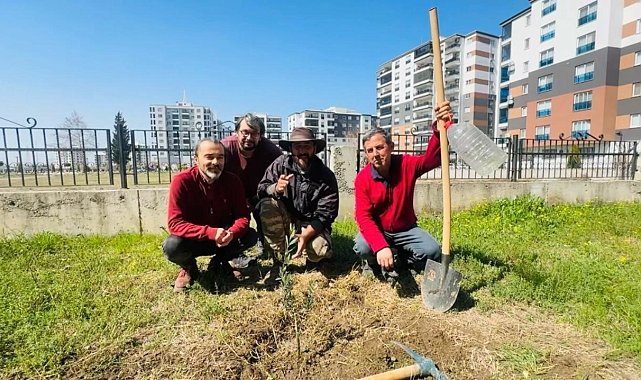 Doğa için 3 yıldır köpeğiyle ülkeyi geziyor