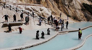 Doğu Karadeniz'in Pamukkalesi turizm sezonunu açtı