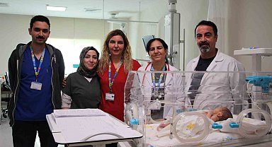 Doğuştan bağırsağının bir kısmı olmayan bebek Elazığ'da sağlığına kavuştu