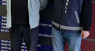 Dolandırıcılık suçundan aranan şahıs yakayı ele verdi