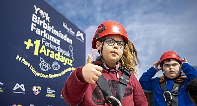 Down sendromlu çocuklar bir günlüğüne itfaiyeci oldu