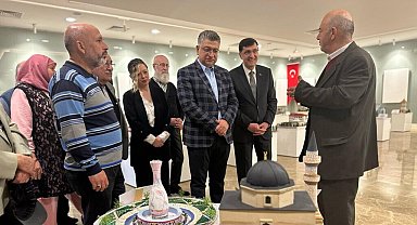 DPÜ'den 'Zamanın İzinde: Kütahya'nın Renkleri' sergisi