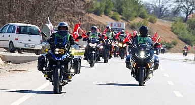Ecdat toprağı ve Türk bayrağı Çanakkale'ye gönderildi