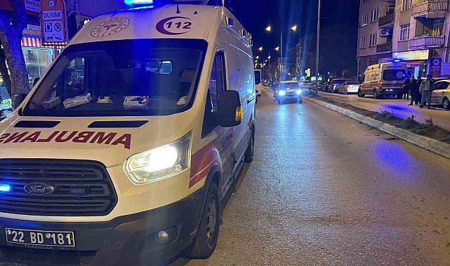 Edirne'de motosikletin çarptığı yaya yaralandı