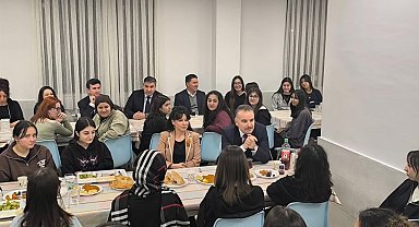Edremit'te "İftarda Konuşalım" programı düzenlendi