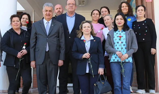Edremit'te 8 Mart coşkusu