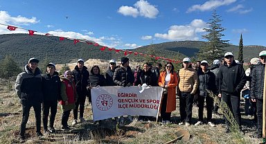 Eğirdir'de 260 fidan toprakla buluştu