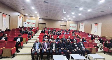 Eğirdir'de güvenli internet kullanımı eğitimi