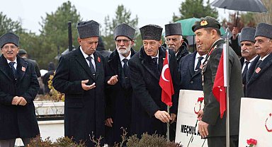 Elazığ'da 18 Mart Çanakkale Zaferi ve Şehitleri Anma Günü programı düzenlendi