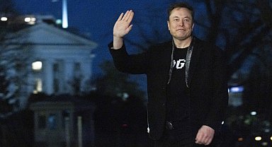 Elon Musk: "Uzayda mahsur kalan astronotları birkaç hafta içinde geri getireceğiz"