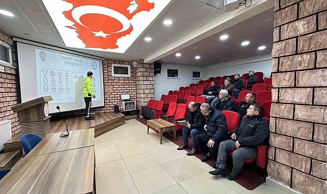 Emniyetten okul servis şoförlerine eğitim