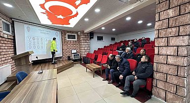 Emniyetten okul servis şoförlerine eğitim