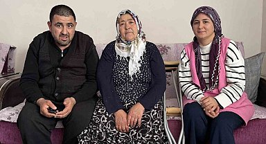 Engelli anne, engelli oğluyla yaşam mücadelesi veriyor