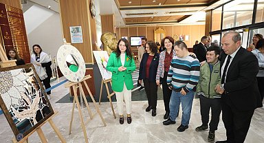 Engelsiz Yaşam Merkezi öğrencilerinden anlamlı sergi