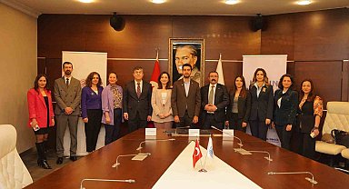 Erkek egemen ağır sanayi sektörüne kadın eli değecek