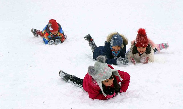 Erzincan'da okullar 1 gün daha tatil edildi
