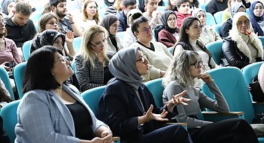 Erzincan'da "Orada Dur!" adlı panel düzenlendi