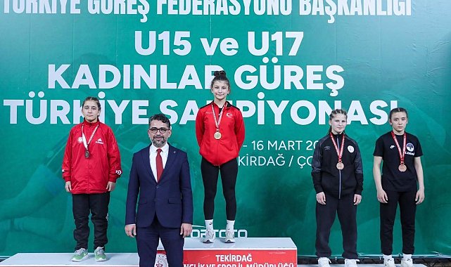 Erzincanlı güreşçi Türkiye üçüncüsü oldu