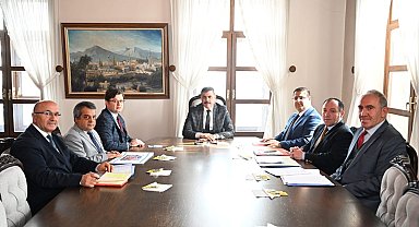 Erzurum'da eğitim altyapısının güçlendirilmesi masaya yatırıldı