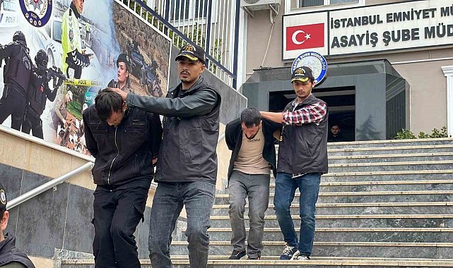 Esenyurt'ta ilginç soygun: Polis olduklarını söyleyerek 1,7 milyon liralık top kumaşı gasp ettiler