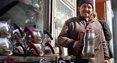 Eski mutfak eşyalarına 80'lik usta ikinci baharını yaşatıyor