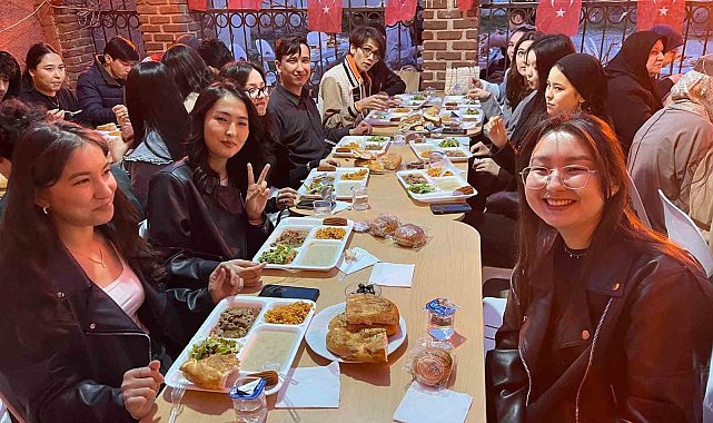 Eskişehir Türk Ocağı'ndan Kadir Gecesi iftarı