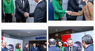 Eskişehir'de Valiliğince bayramlaşma töreni düzenlendi