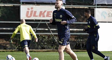 Fenerbahçe, Galatasaray maçı hazırlıklarına başladı