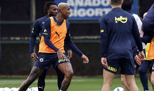 Fenerbahçe, izin sonrası Bodrum FK maçı hazırlıklarına başladı