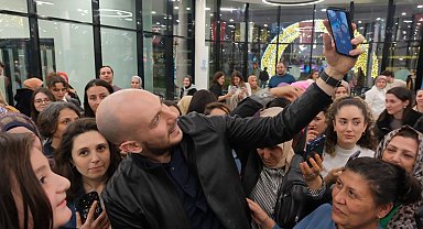 Fenomen Cem Özkök Kocaelili sevenleriyle buluştu