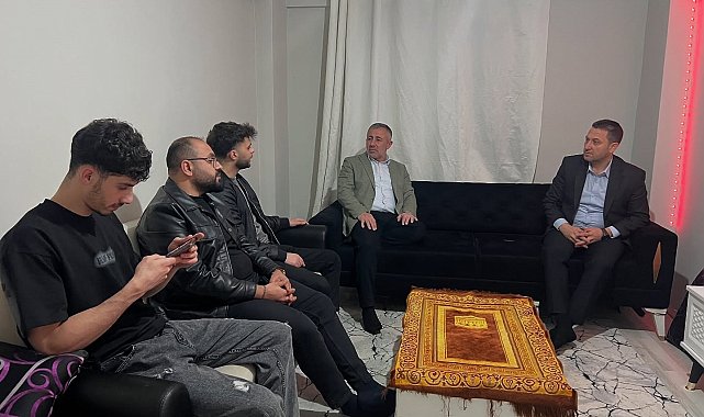 Filistinli öğrencinin sahur sofrasına konuk oldular