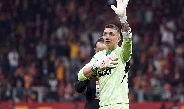 Galatasaray bu sezon ligde 9. kez kalesini gole kapadı