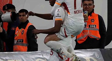 Galatasaray'da yenilmezlik serisi 27 maç oldu