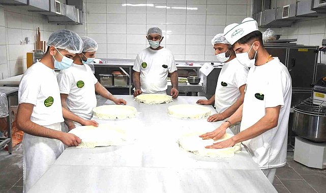 Gaziantep baklavasında Ramazan Bayramı mesaisi başladı