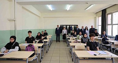 Gaziantep Büyükşehir, öğrencileri geleceğe hazırlıyor