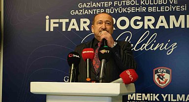 Gaziantep FK yöneticileri taraftarlarla iftarda buluştu
