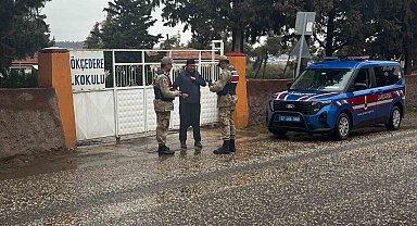 Gaziantep'te jandarmadan okul çevrelerinde huzur-güven uygulaması