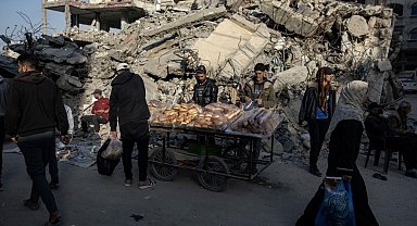 Gazze'de can kaybı 48 bin 446'ya yükseldi