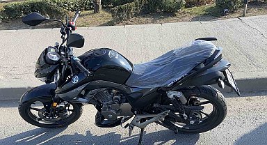 Gebze'de motosiklet otomobille çarpıştı: 1 yaralı