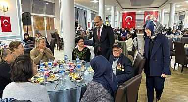 Gelibolu Kaymakamı, şehit ve gazi aileleriyle iftarda buluştu