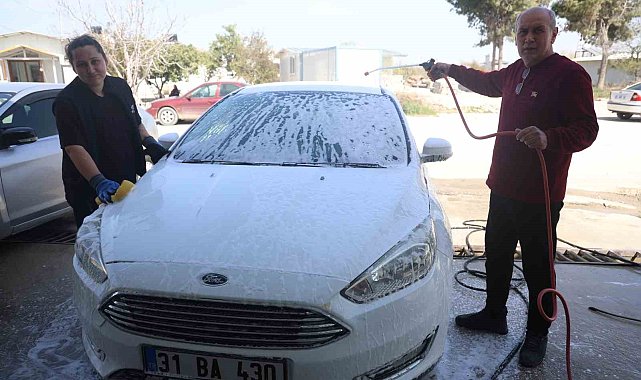 Gelin ve kayınpeder ortak olup kendi iş yerlerini açtı
